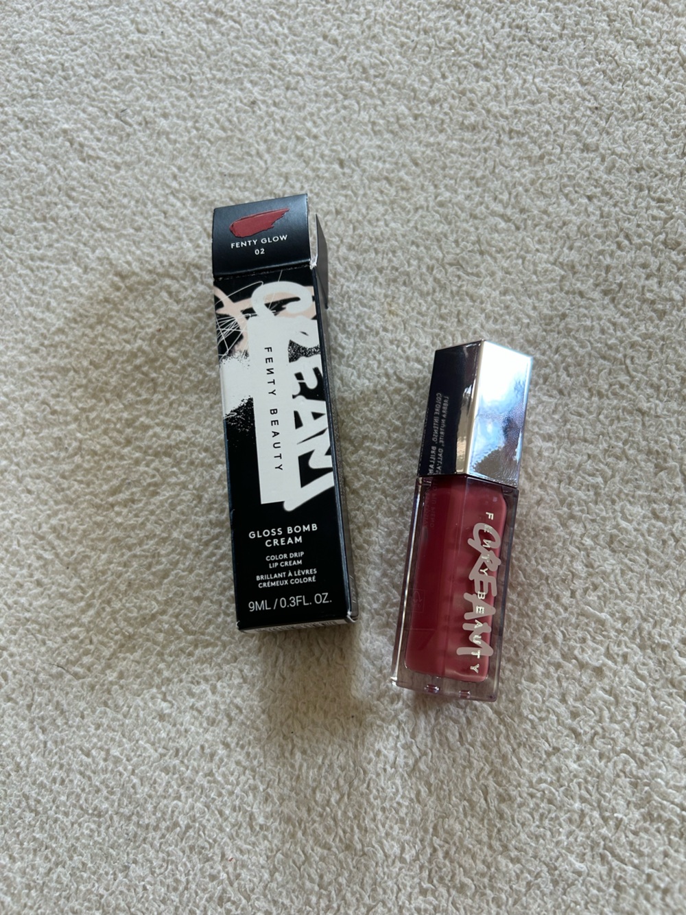 Fenty Beauty Gloss Bomb (Fenty Glow 02)